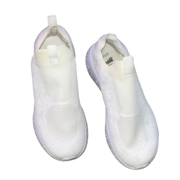 AVIA Women's Memory Foam Off White Beige Slip-On Sneakers Sz 8.5 - Picture 3 of 8